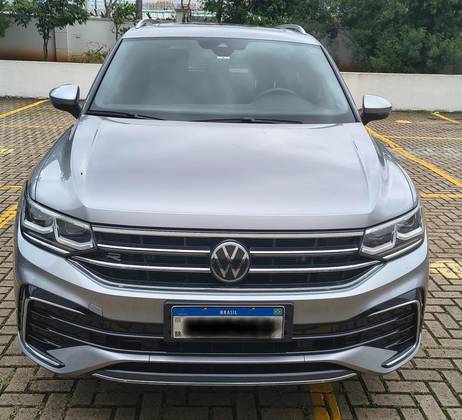 VOLKSWAGEN TIGUAN 2.0 300 TSI GASOLINA ALLSPACE R-LINE AUTOMÁTICO